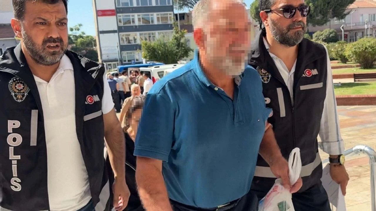 Gözaltındaki Profesörün Bıçak Parası Dosyası: Geçmişindeki Detaylar Şaşırttı!