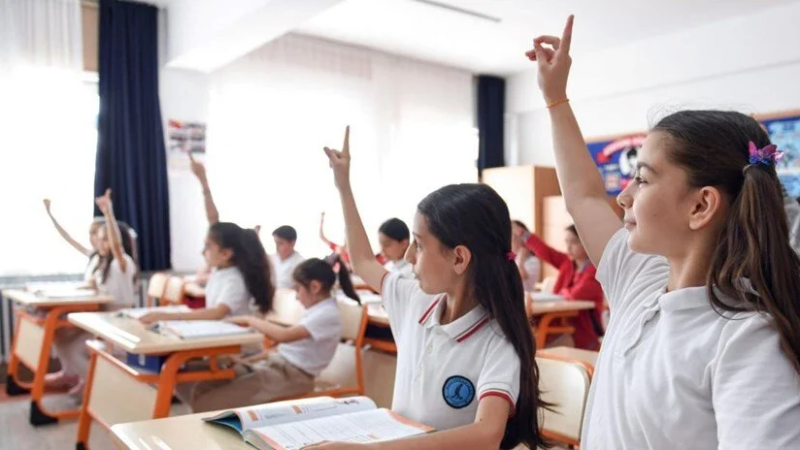 Okullar ne zaman açılacak? İşte tarihler!