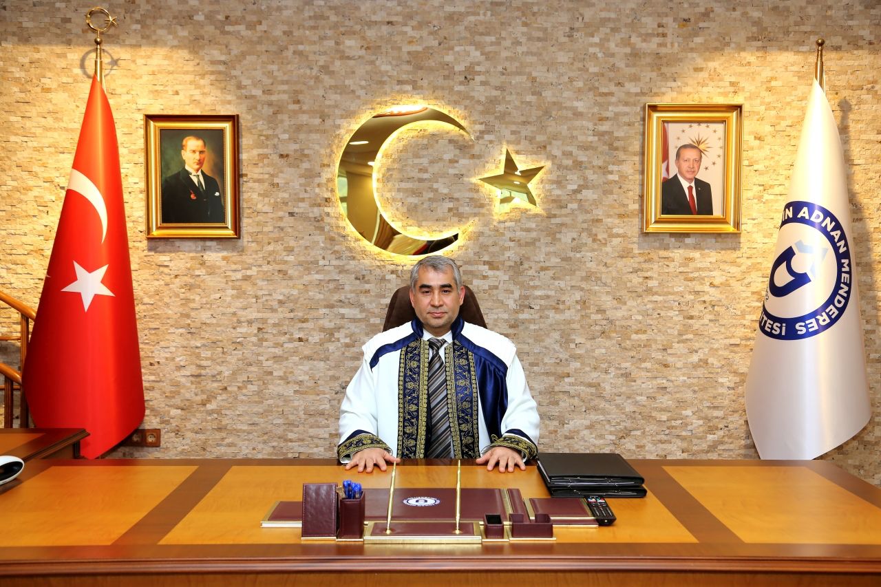İşte Devlet Adamlığı: Rektör Kent, Zarar Eden Birimi Vergi Rekortmeni Yaptı!