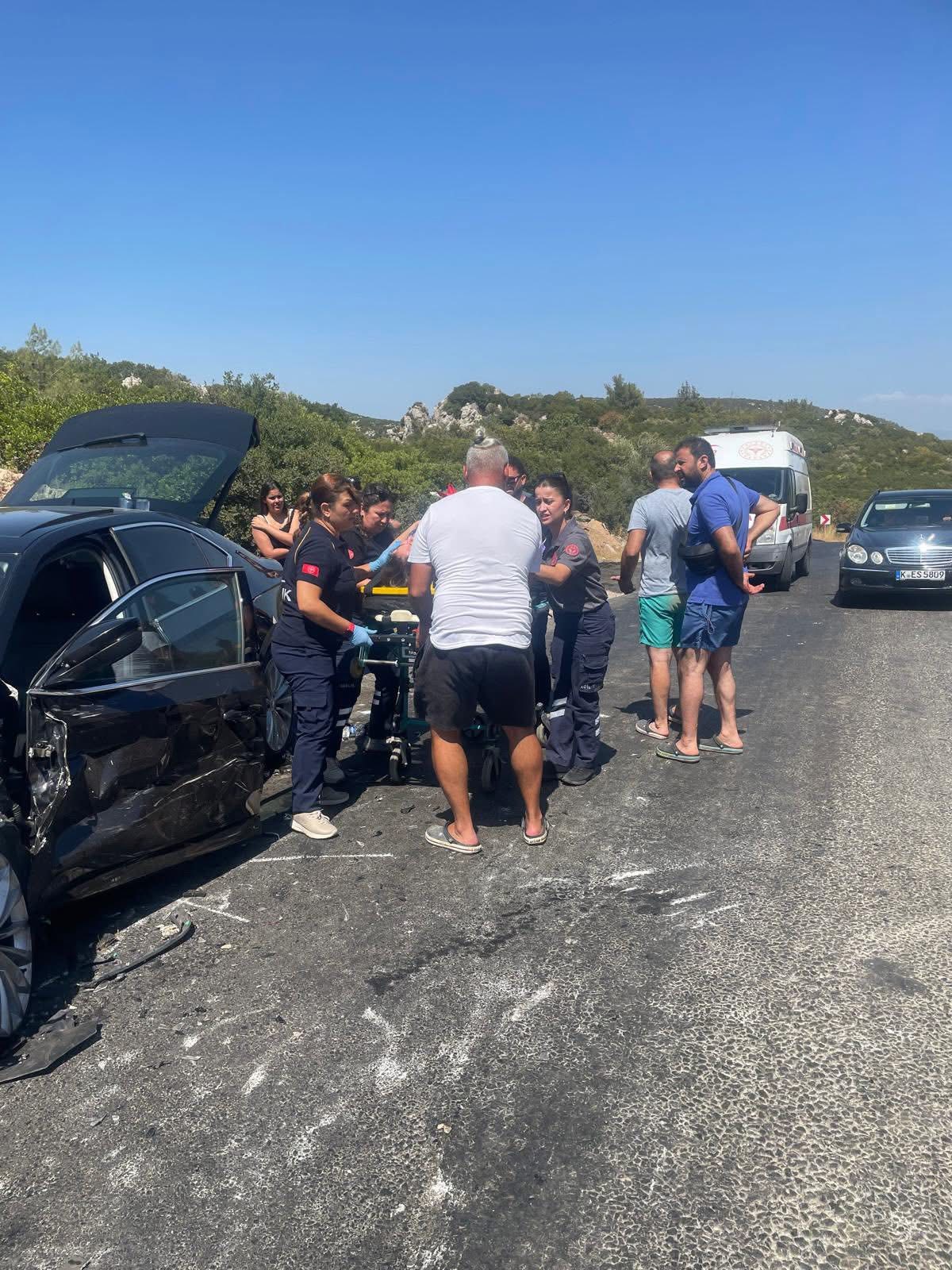 Kuşadası'nda kaza: 6 yaralı!