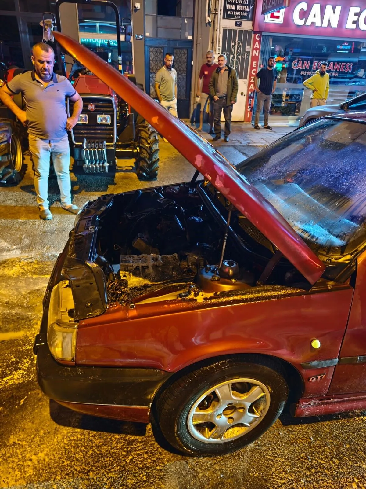 Saniyelerle Ölümden Döndü: Kendini Son Anda Dışarı Attı