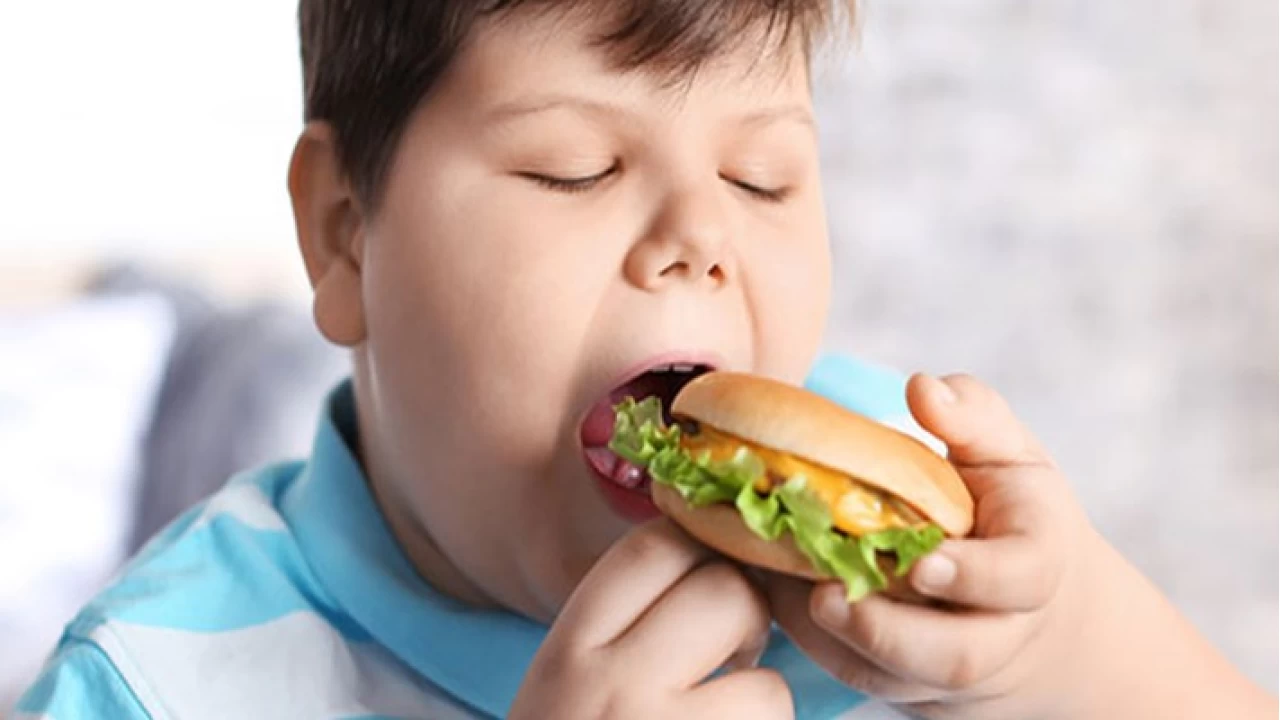 Ergenlerde büyüyen tehdit: Obezite!