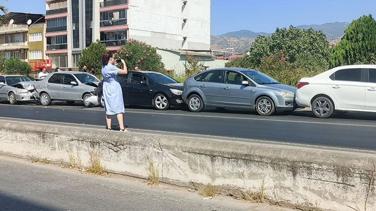 Zincirleme Kaza: 5 Araç Hasar Gördü!