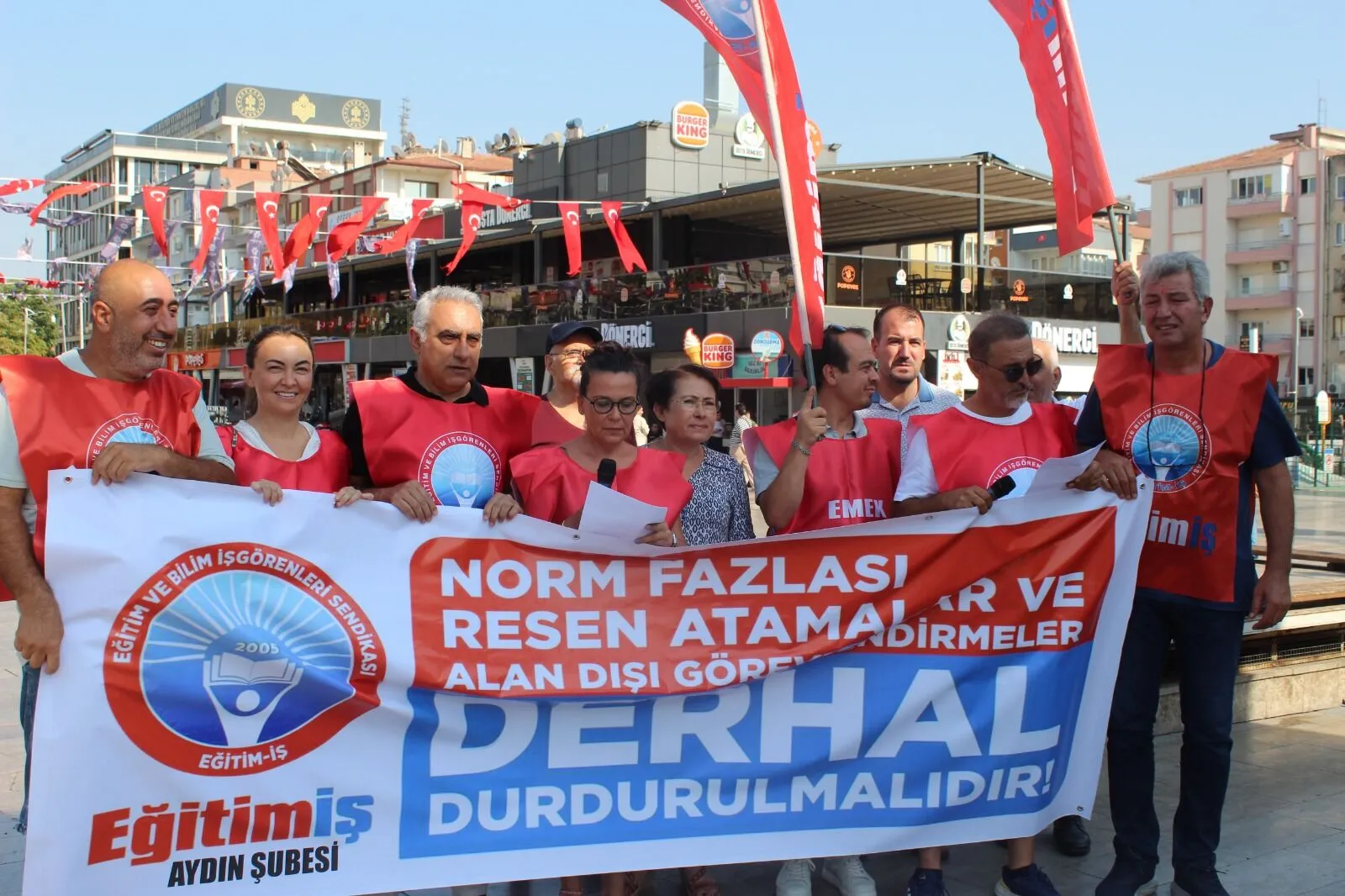 Öğretmenler Norm Fazlası Atamaları Aydın’da Protesto Etti!
