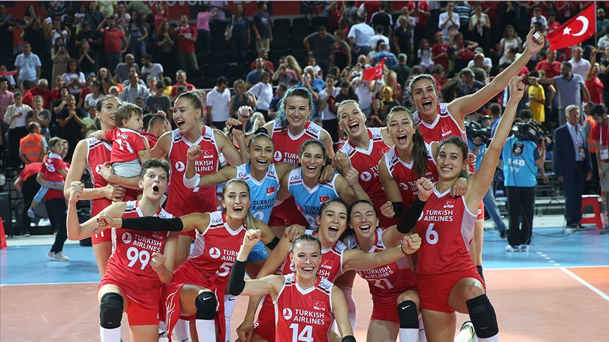 A Milli Kadın Voleybol Takımı çeyrek finalde!